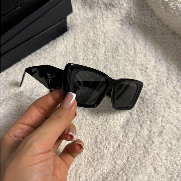 PRADA (Shiny Black)
PR 08YS Sunglasses - Picture 2 of 9